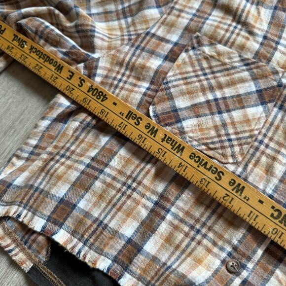 Altar'd State Womens Crop Button Up Flannel NWT Nashville Tennessee Plaid Brown - Picture 6 of 9